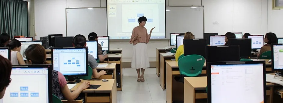 1인 크리에이터 속성 강의 수업 모습